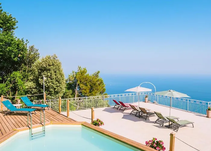 فندق مبيت وإفطار Monte Brusara Relais 4*