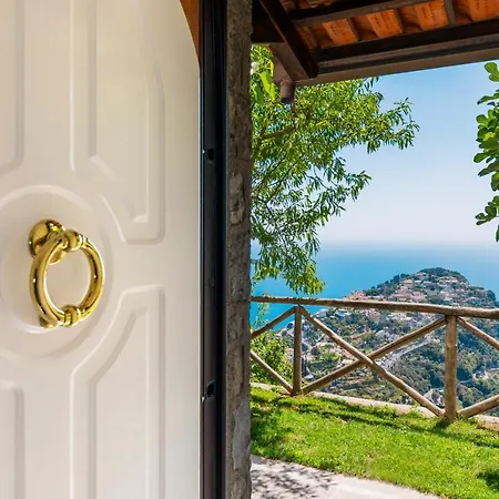 Monte Brusara Relais 4*