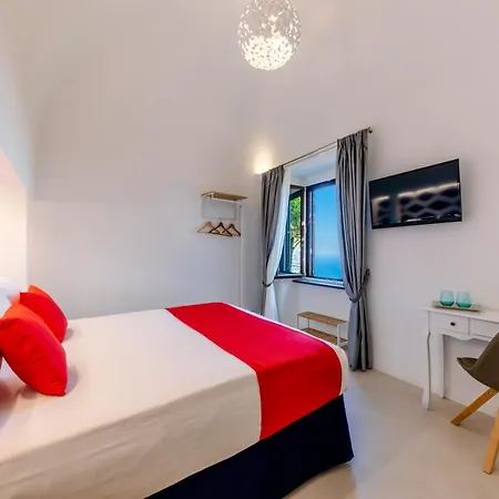 Monte Brusara Relais Oda ve Kahvaltı 4*