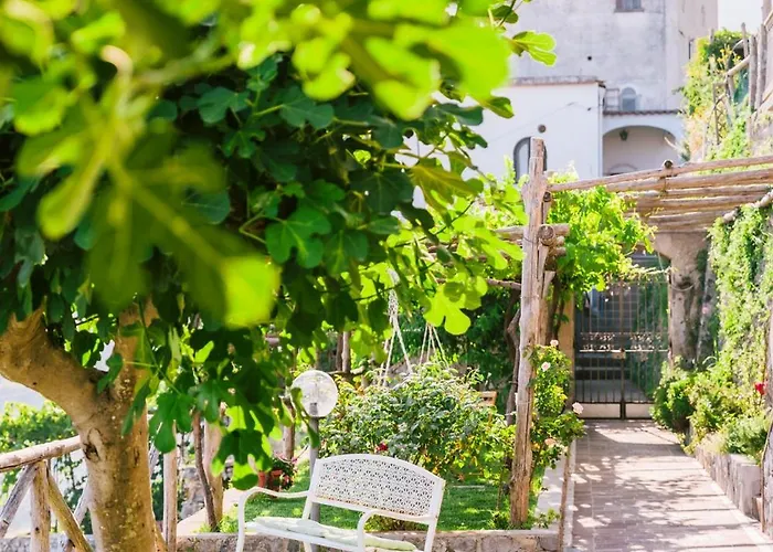 Monte Brusara Relais 住宿加早餐酒店