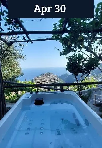 Monte Brusara Relais 拉维罗