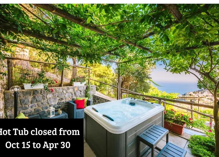 Monte Brusara Relais 4*